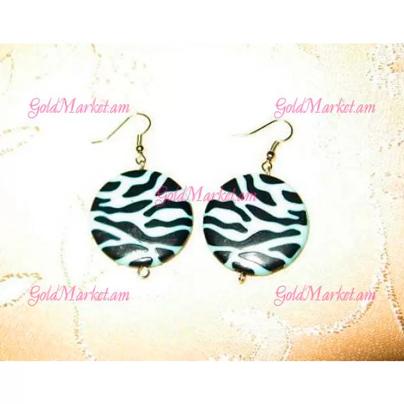 Earrings with tassels