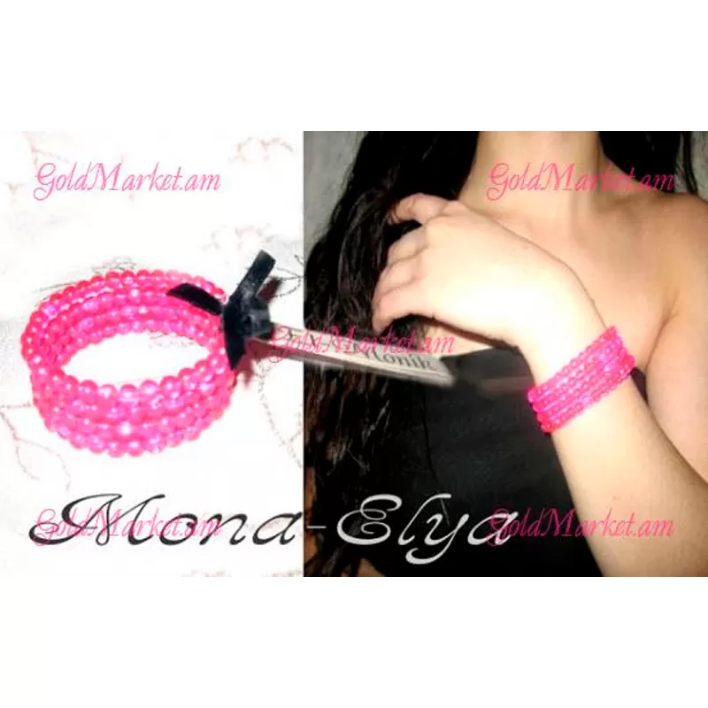 Браслет с розовыми камнями